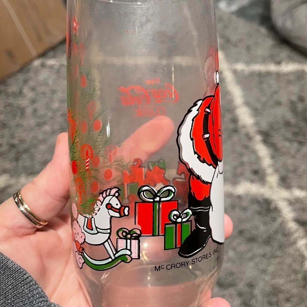 Vintage Coca Cola Classic Santa Christmas Glasses 1984 MC CRORY STORES, INC.